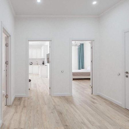 2-Nd Pearl 2-Bedrooms Apartment Odesa Exterior photo